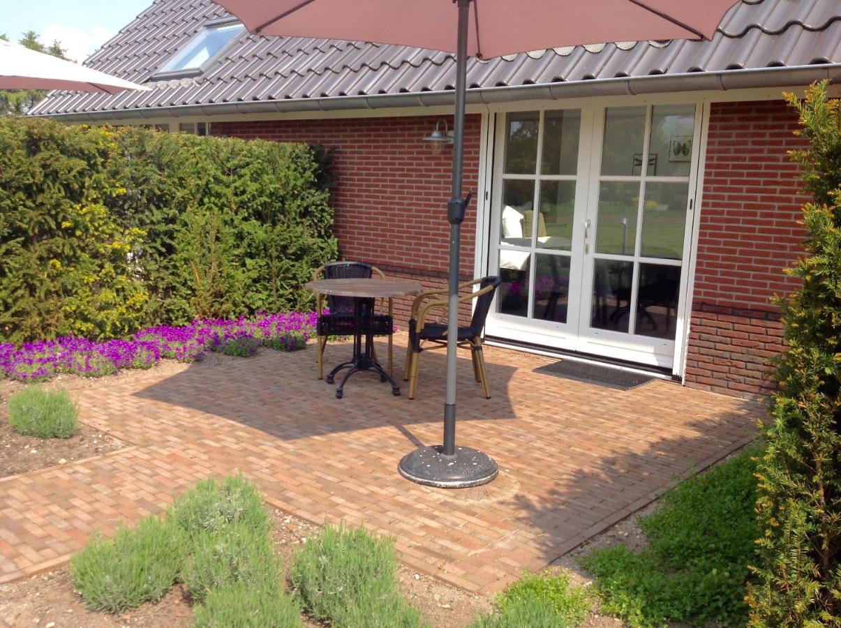 B&B De Veluwe Hoeve 埃尔贝克 外观 照片