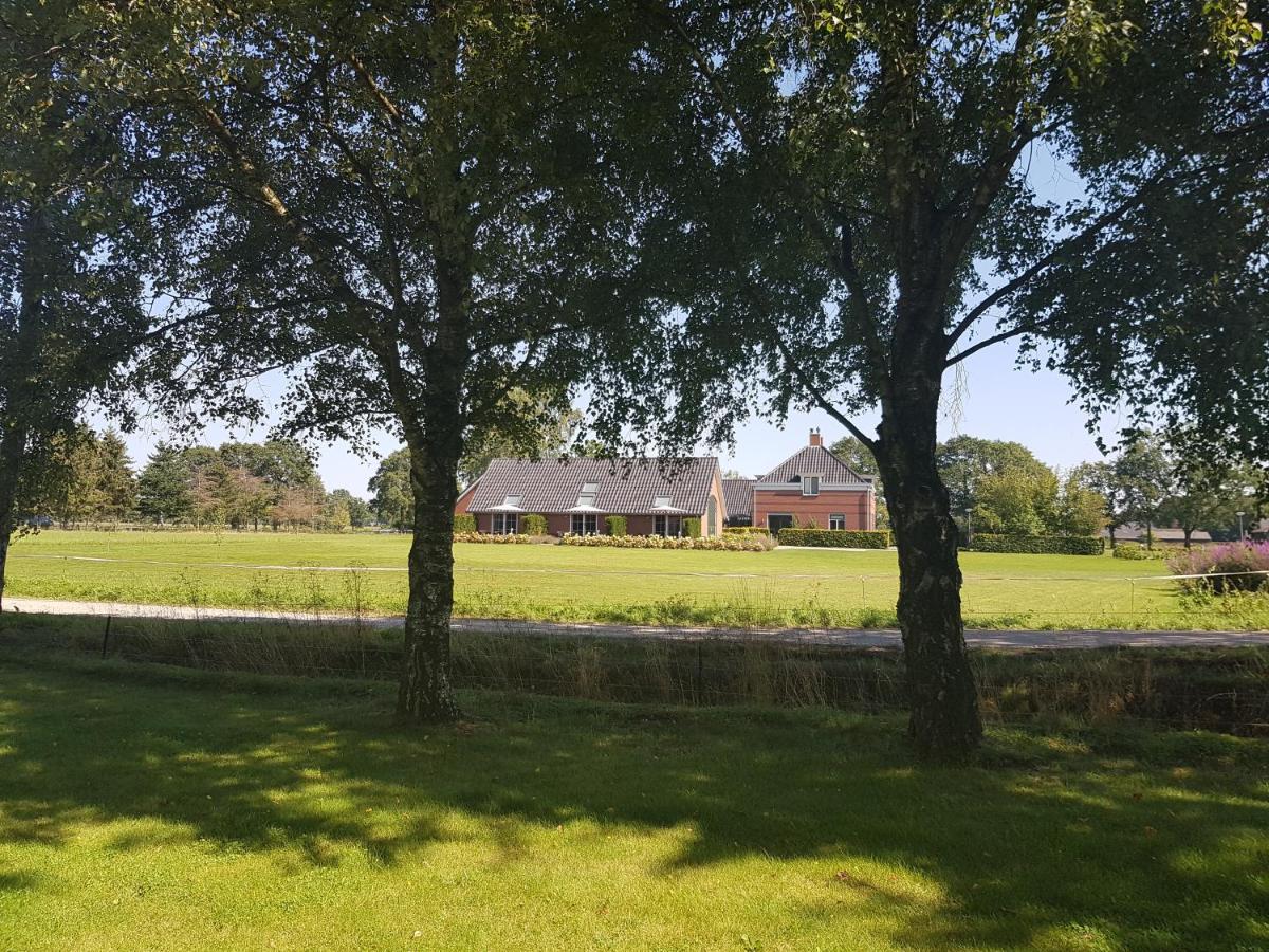 B&B De Veluwe Hoeve 埃尔贝克 外观 照片