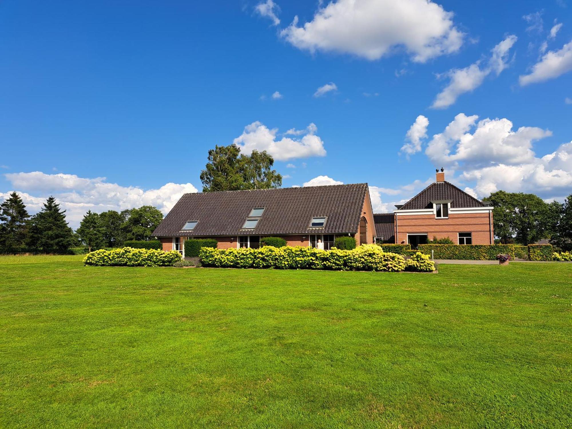 B&B De Veluwe Hoeve 埃尔贝克 外观 照片