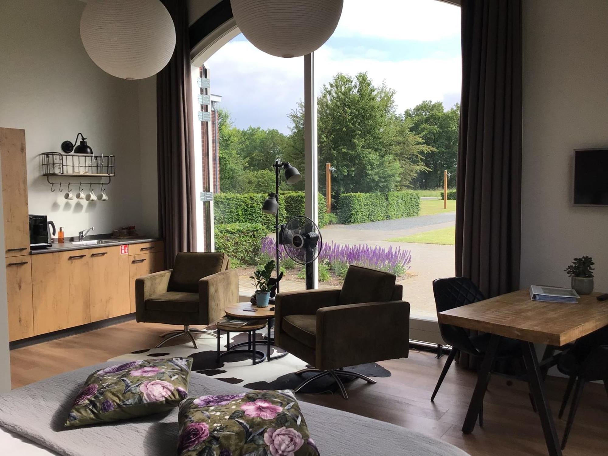 B&B De Veluwe Hoeve 埃尔贝克 外观 照片