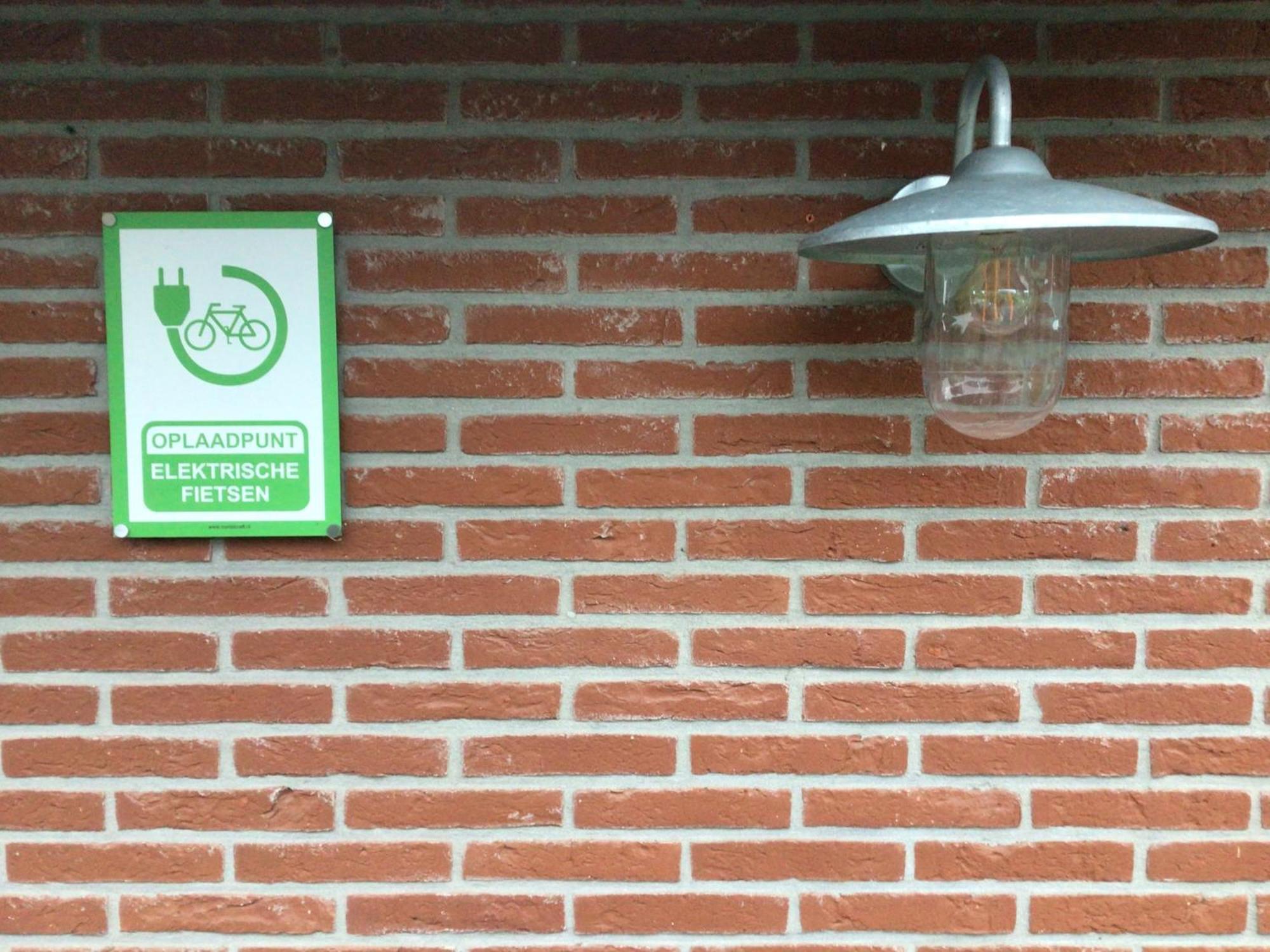 B&B De Veluwe Hoeve 埃尔贝克 外观 照片